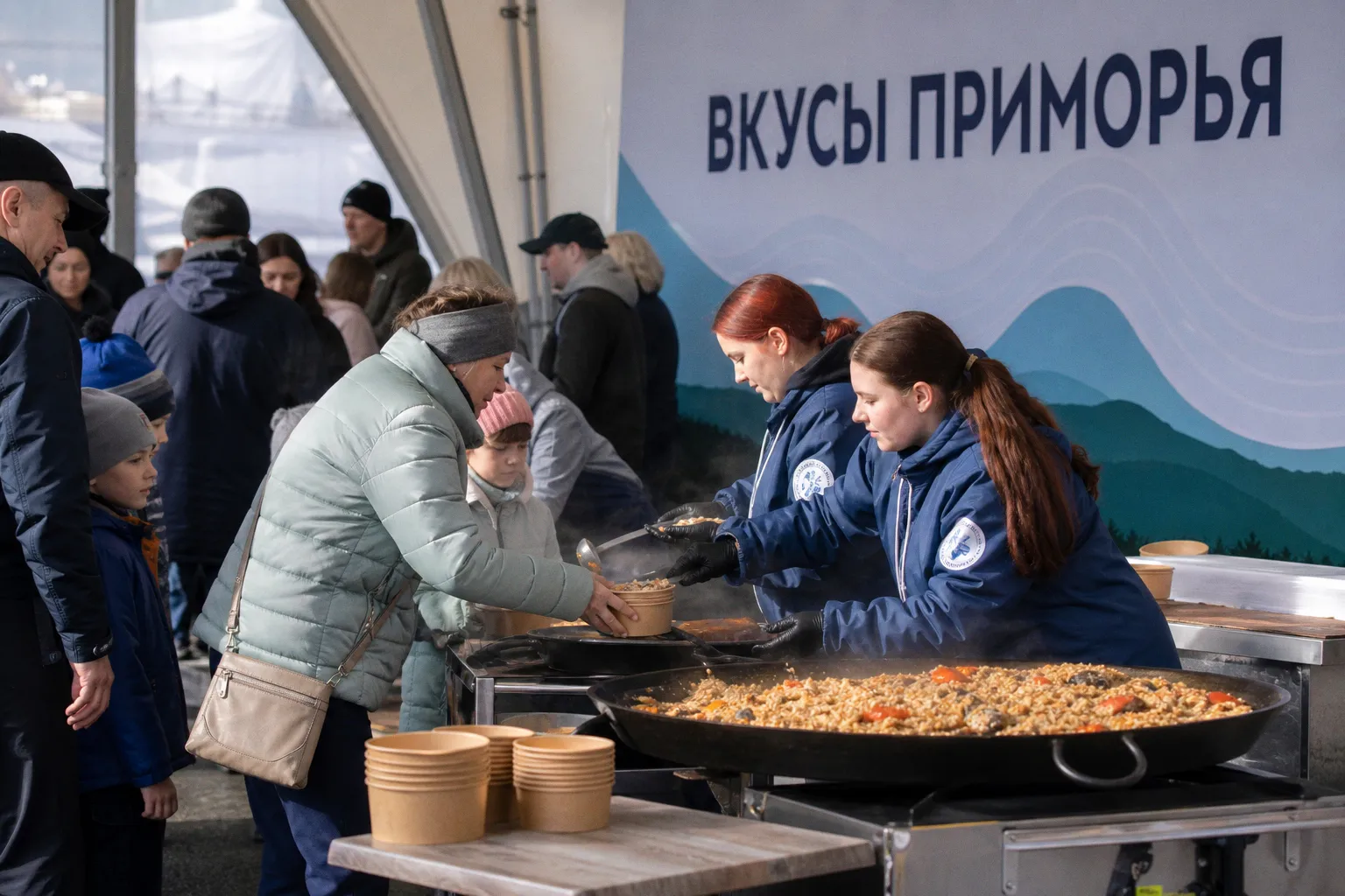 Гастрономические фестивали в Приморье: как организовать массовую раздачу блюд